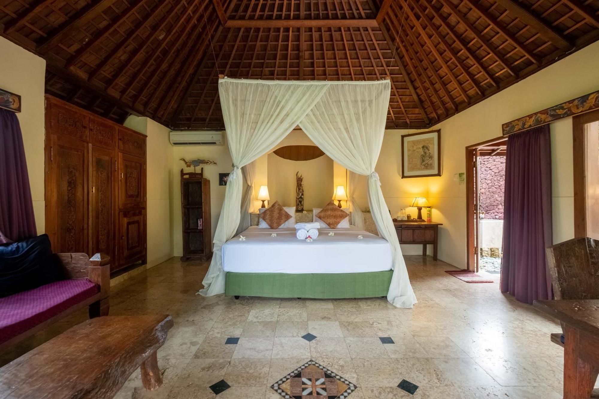 Resort Taman Sari Bali And 4*