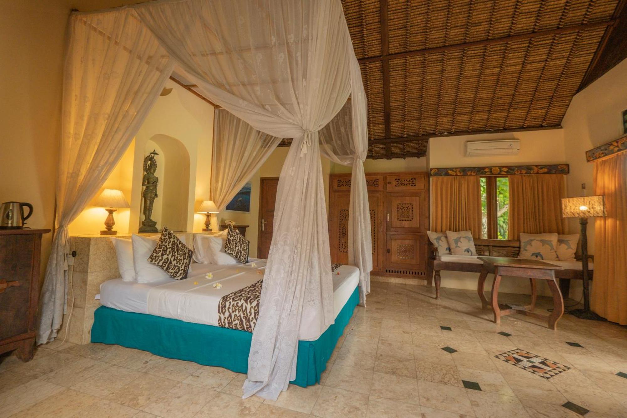 Taman Sari Bali And 4* Pemuteran (Bali)